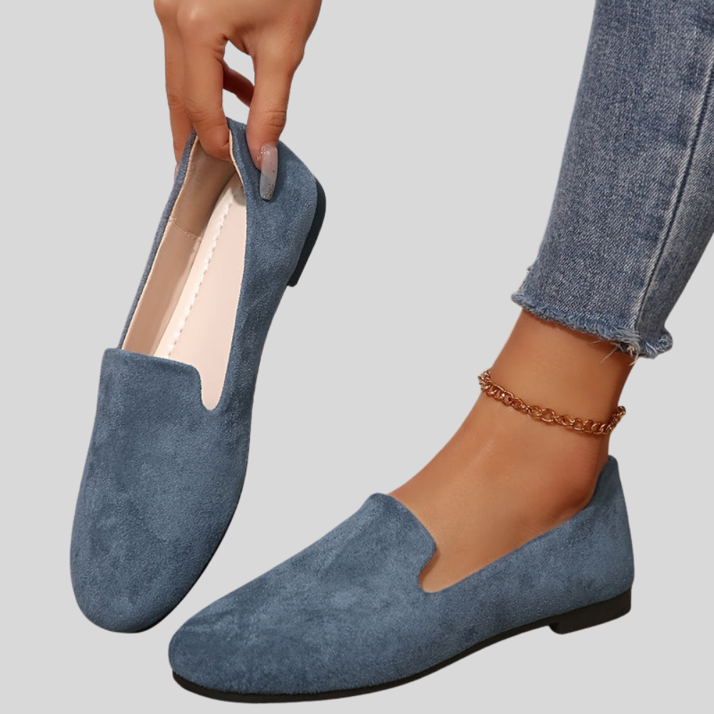 Elegant Comfort Leather Sandals