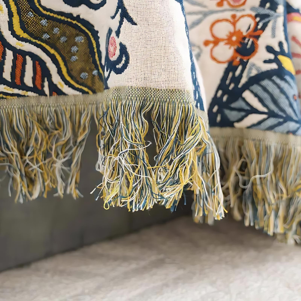 WILDFLORA – Rustic Botanical Blanket for Cozy Living Room Decor