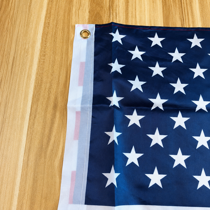 PATRIWAVE – Outdoor Flag Banner for Patriotic Display