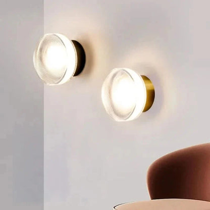 LUMIRAY – Elegant dimmable LED wall lamp for stylish interiors