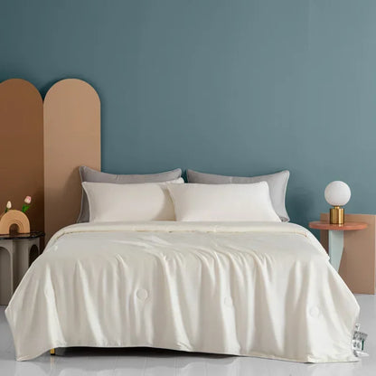 CHILLLUXE – Cooling Bed Blanket for Refreshing Everyday Comfort