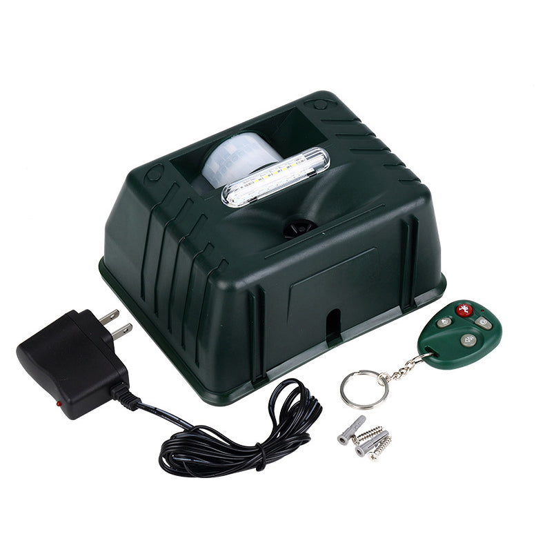 SilentGuard - Ultrasonic Bird Repeller Device for Effective Yard Protection 1