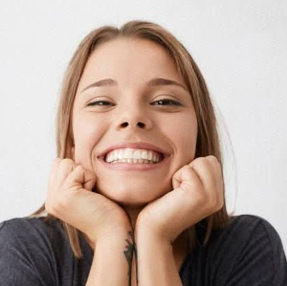 PEARLDENT – Cosmetic dental prosthesis with white dental lenses